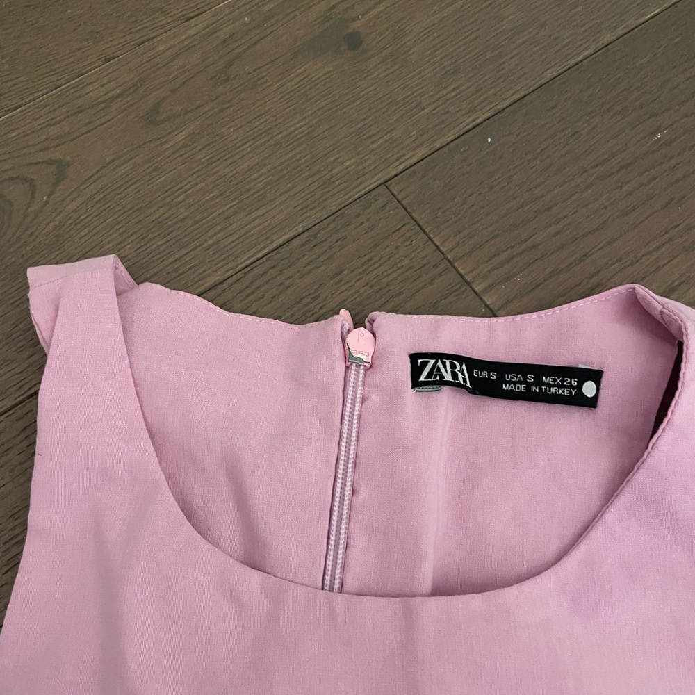 Zara Ruffled Halter Top - Picture 5 of 7